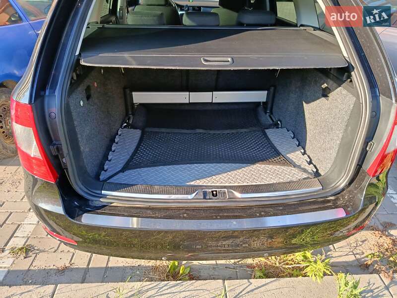 Универсал Skoda Superb 2011 в Хмельницком