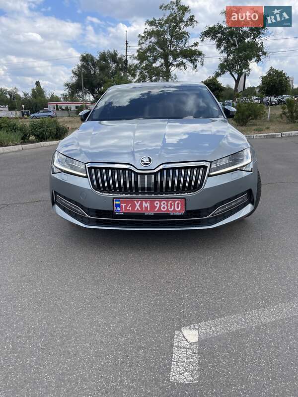 Лифтбек Skoda Superb 2020 в Кривом Роге