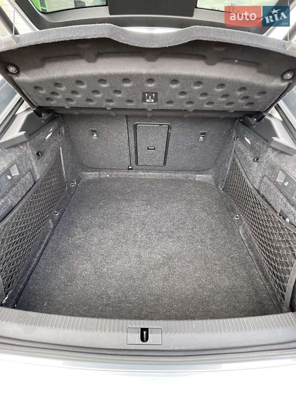 Лифтбек Skoda Superb 2020 в Кривом Роге
