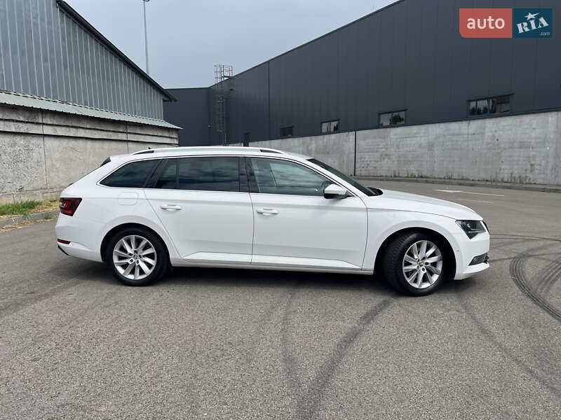Універсал Skoda Superb 2018 в Києві
