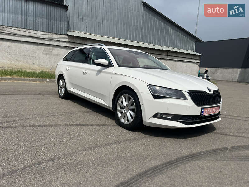 Універсал Skoda Superb 2018 в Києві