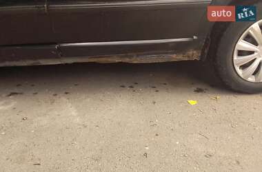 Лифтбек Skoda Superb 2006 в 