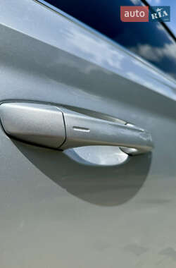 Лифтбек Skoda Superb 2022 в 