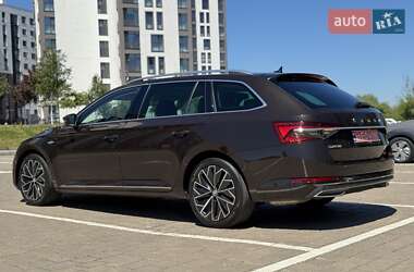 Универсал Skoda Superb 2021 в 