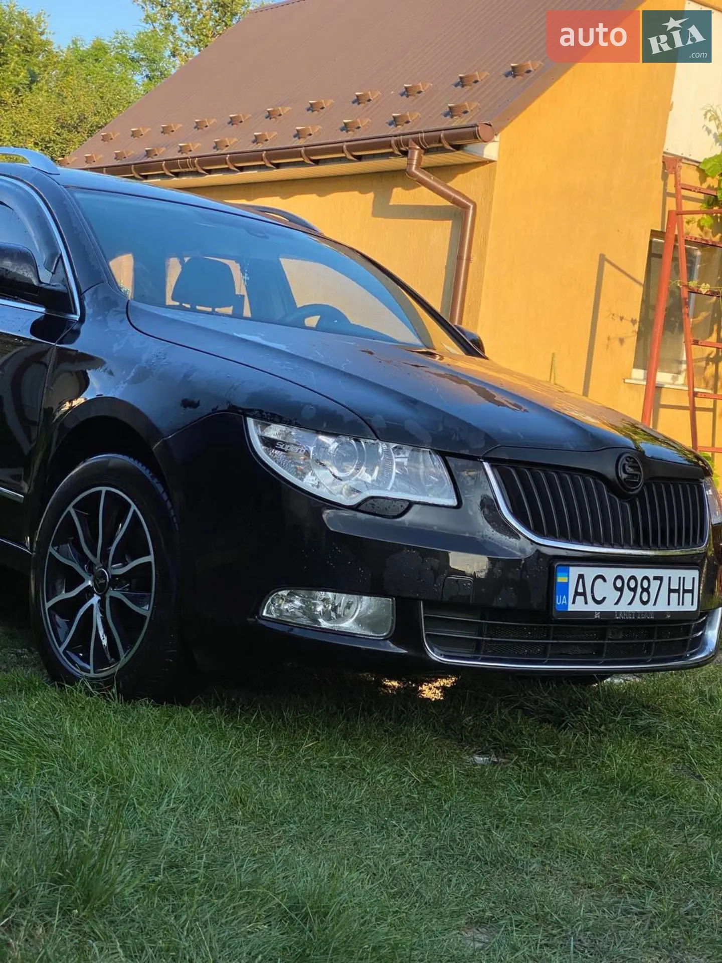 2010 Skoda Superb - мініатюра 3