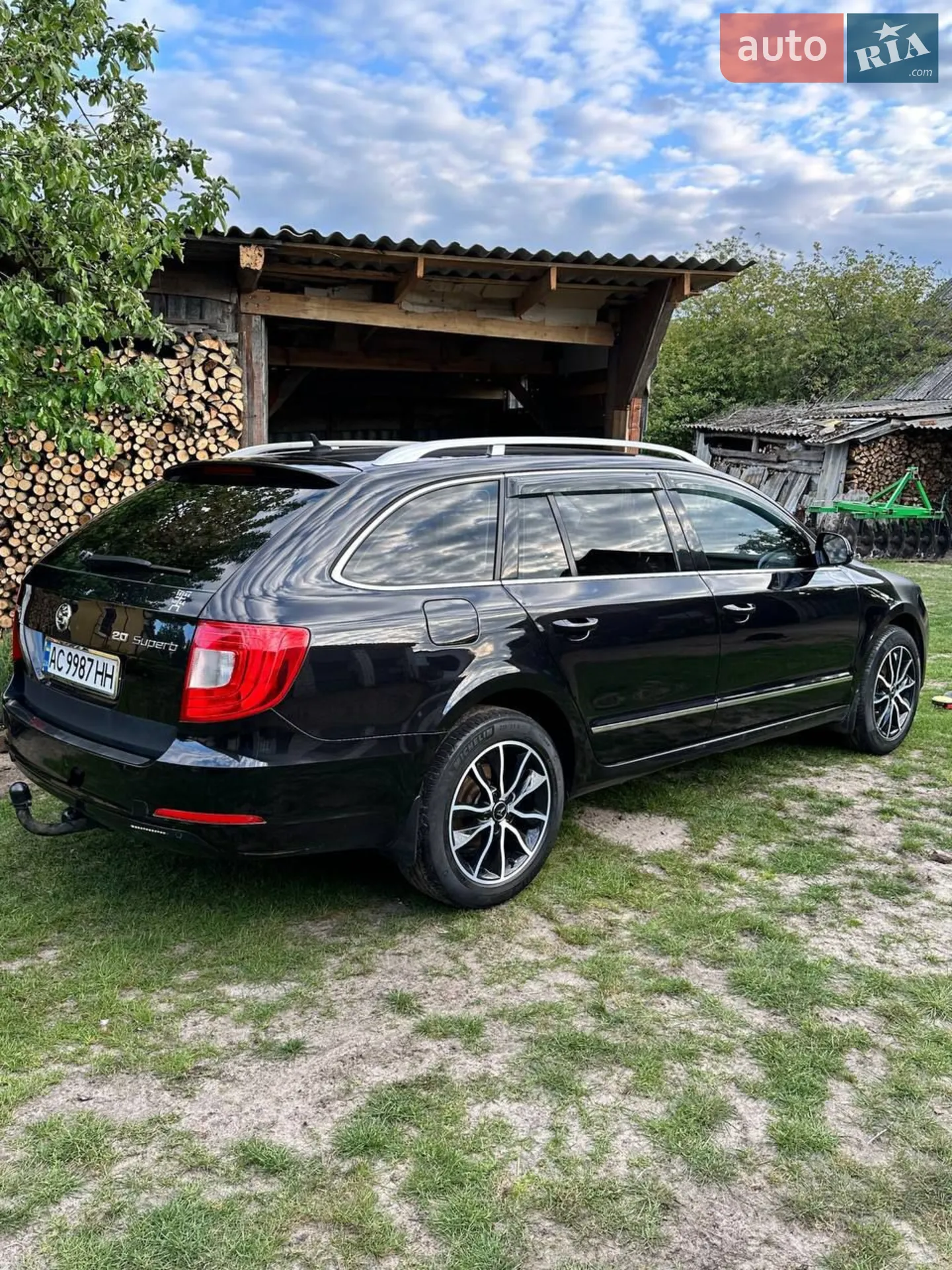 2010 Skoda Superb - мініатюра 5
