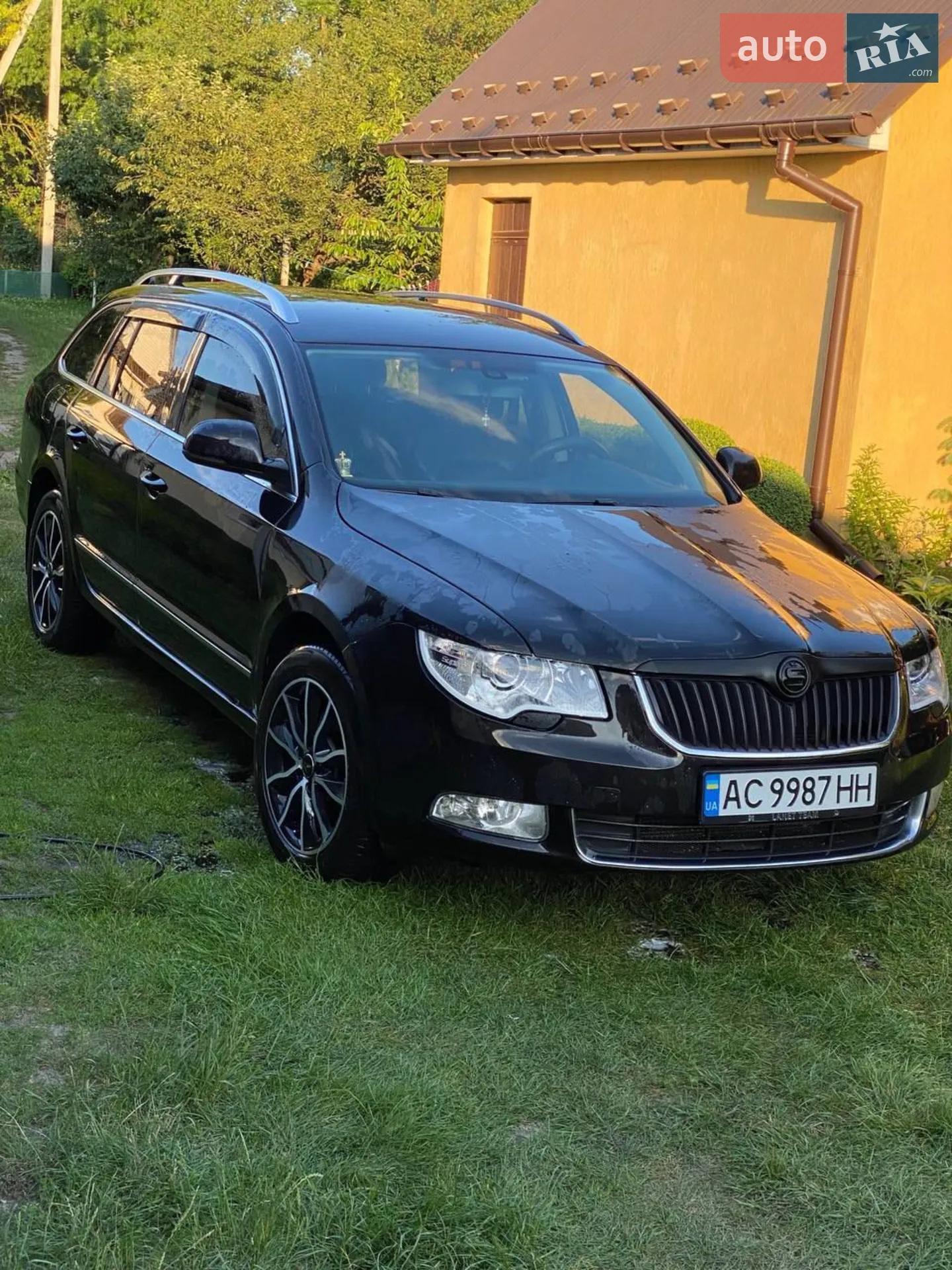 2010 Skoda Superb - мініатюра 6