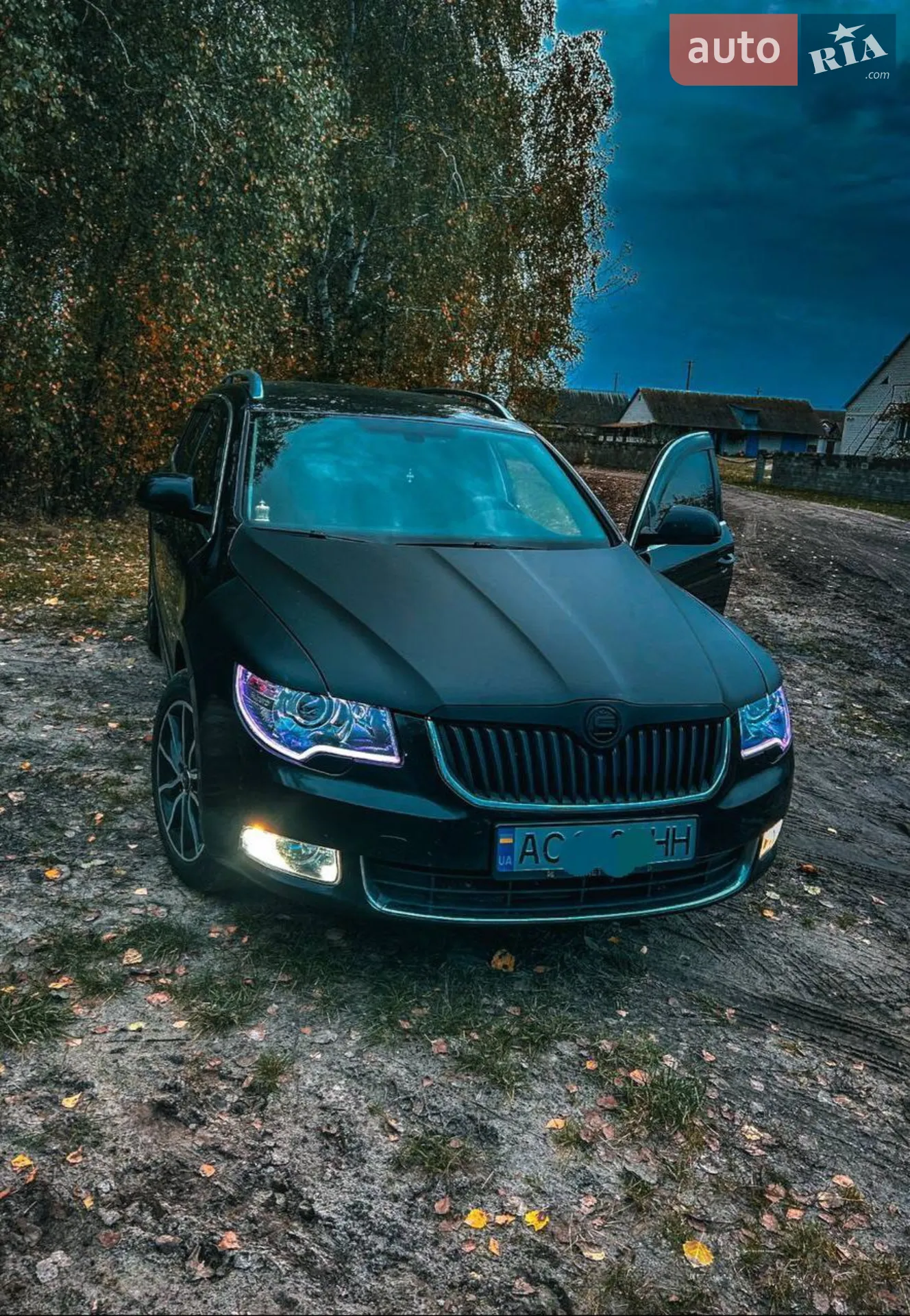 2010 Skoda Superb - мініатюра 7