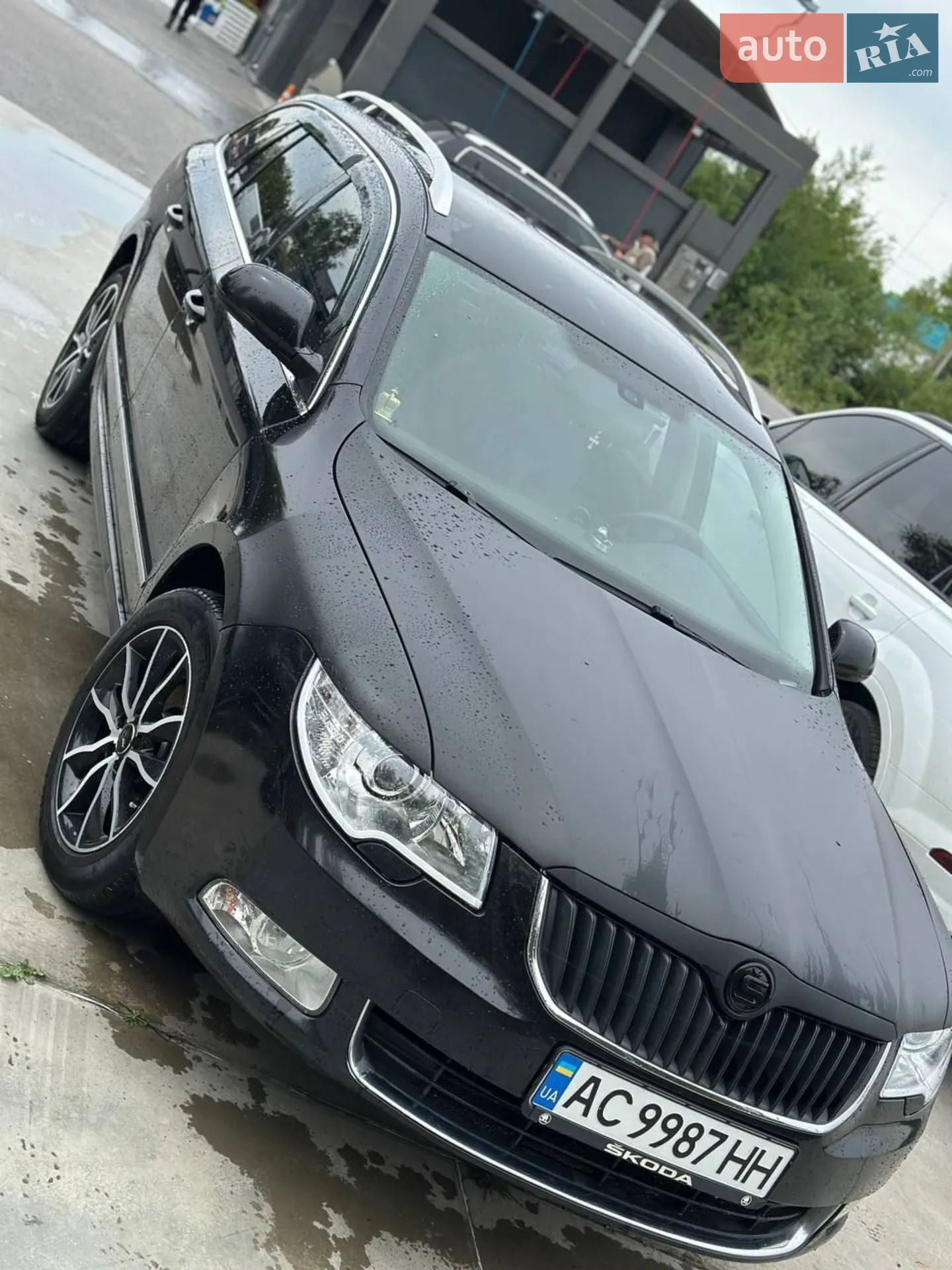 2010 Skoda Superb - мініатюра 22