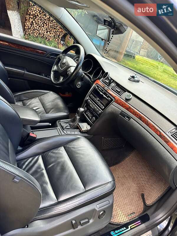 Универсал Skoda Superb 2010 в Ратным