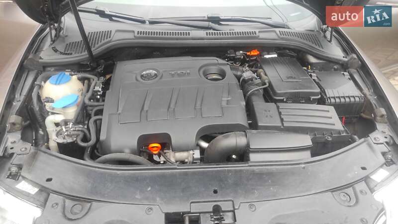 Лифтбек Skoda Superb 2011 в Нежине