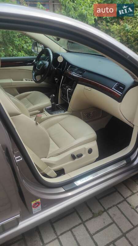 Лифтбек Skoda Superb 2011 в Нежине