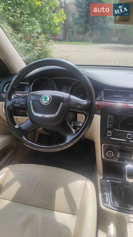 Лифтбек Skoda Superb 2011 в Нежине