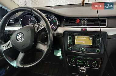 Универсал Skoda Superb 2014 в 
