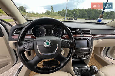Универсал Skoda Superb 2010 в 