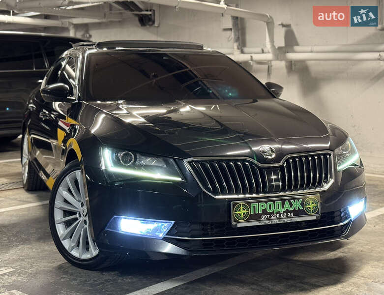 Лифтбек Skoda Superb 2017 в Днепре