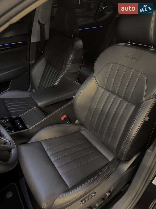 Лифтбек Skoda Superb 2017 в Днепре
