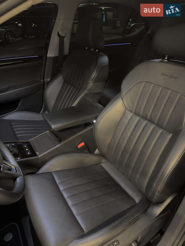 Лифтбек Skoda Superb 2017 в Днепре