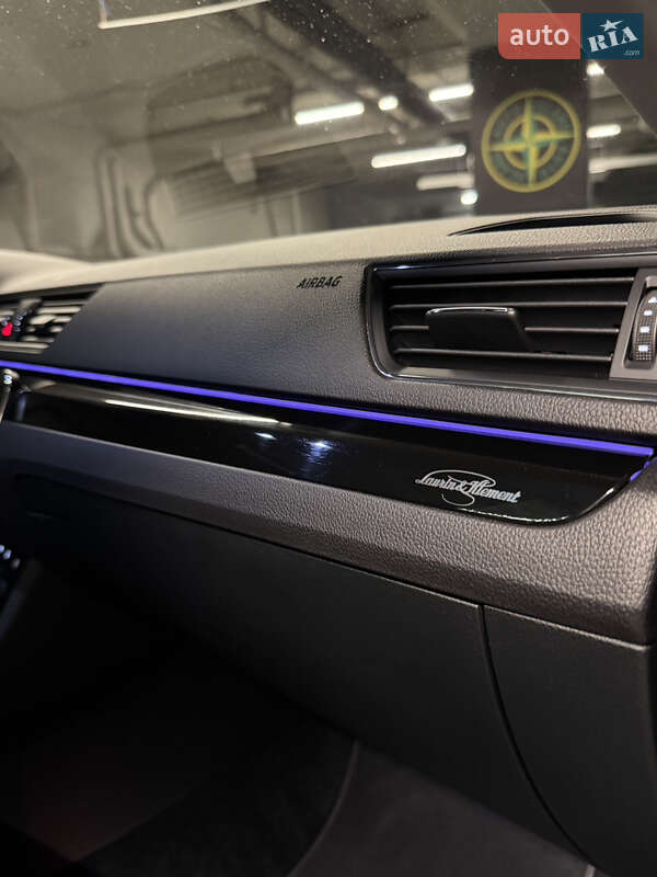 Лифтбек Skoda Superb 2017 в Днепре