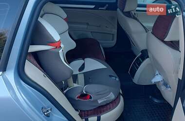 Универсал Skoda Superb 2010 в Запорожье