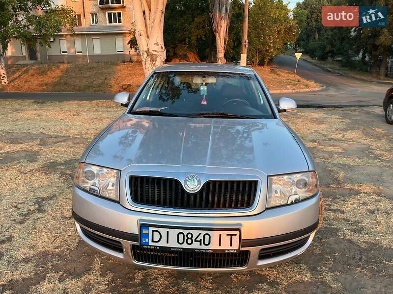 Лифтбек Skoda Superb 2008 в Николаеве