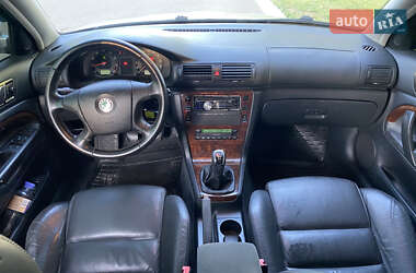 Лифтбек Skoda Superb 2004 в 