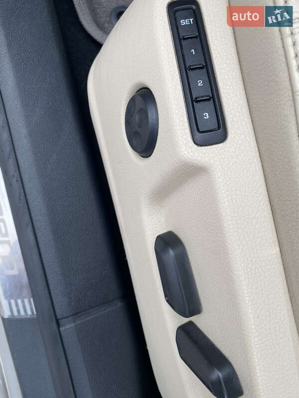Лифтбек Skoda Superb 2012 в Киеве