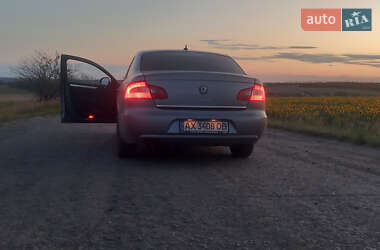 Лифтбек Skoda Superb 2010 в 