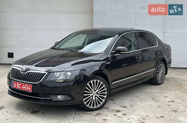 Лифтбек Skoda Superb 2013 в Сарнах
