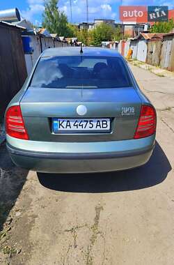 Лифтбек Skoda Superb 2007 в Киеве