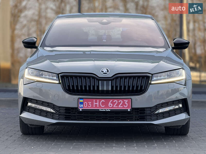 Лифтбек Skoda Superb 2020 в Луцке
