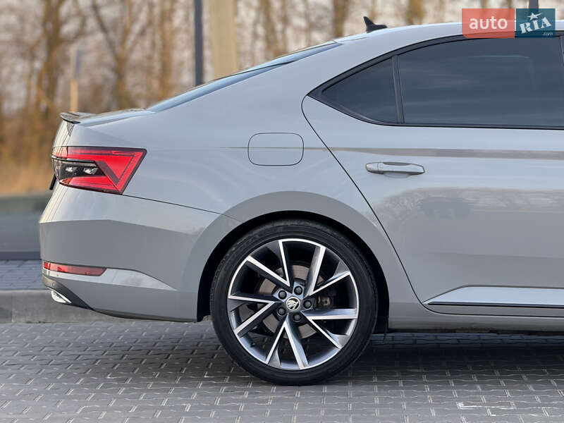 Лифтбек Skoda Superb 2020 в Луцке