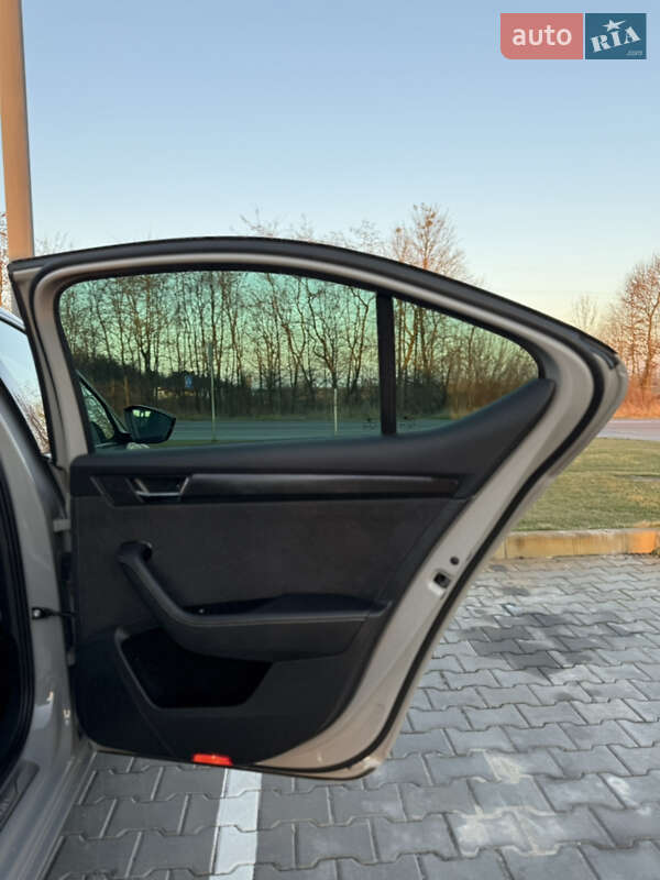 Лифтбек Skoda Superb 2020 в Луцке