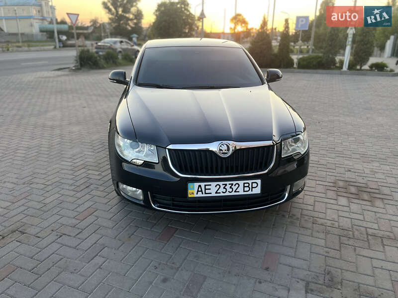 Лифтбек Skoda Superb 2012 в Павлограде