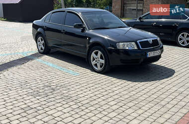 Ліфтбек Skoda Superb 2006 в Надвірній