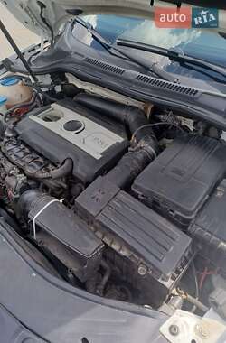 Лифтбек Skoda Superb 2010 в 