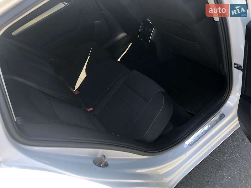 Универсал Skoda Superb 2016 в Каменец-Подольском