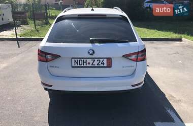 Универсал Skoda Superb 2016 в Каменец-Подольском