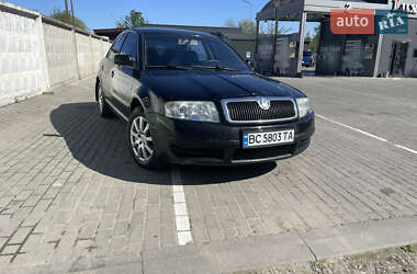 Лифтбек Skoda Superb 2005 в 