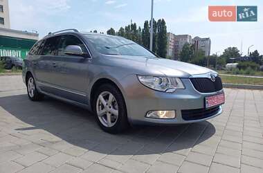 Универсал Skoda Superb 2011 в Черкассах