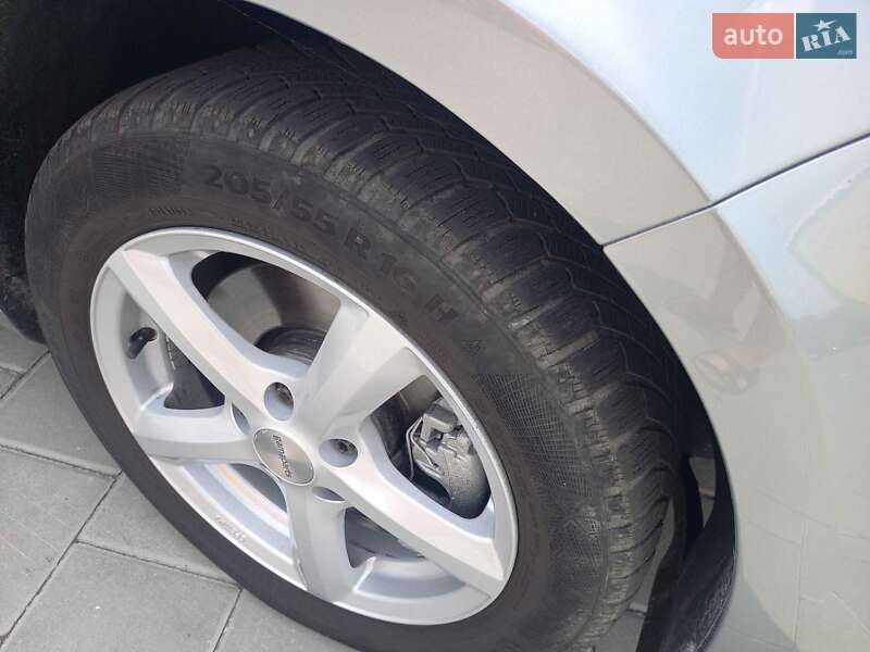 Универсал Skoda Superb 2011 в Черкассах фото 36 Универсал Skoda Superb 2011 в Черкассах