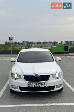 Лифтбек Skoda Superb 2013 в Киеве
