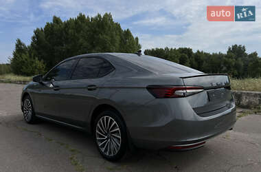 Лифтбек Skoda Superb 2025 в 