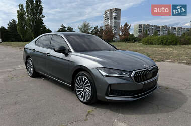 Лифтбек Skoda Superb 2025 в 