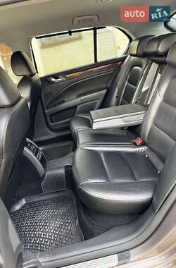Лифтбек Skoda Superb 2010 в 