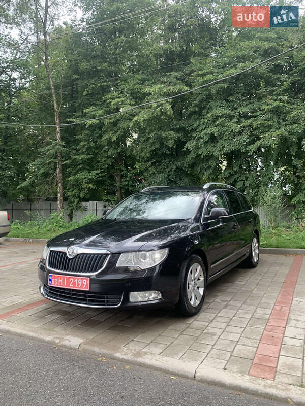 Skoda Superb 2010 Skoda Superb 2010
