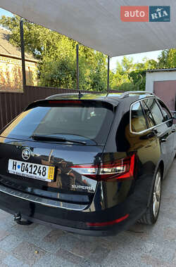 Универсал Skoda Superb 2016 в 