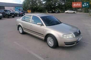 Лифтбек Skoda Superb 2005 в Запорожье