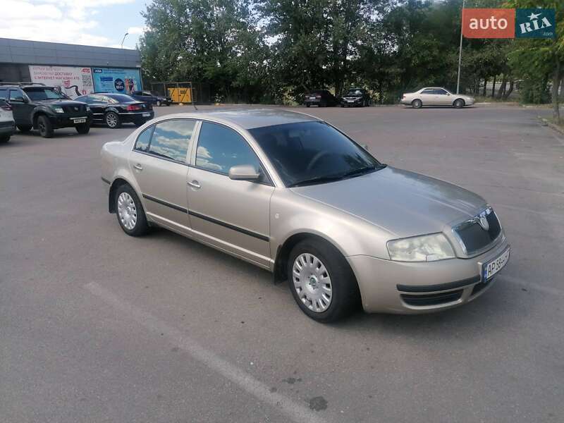 Skoda Superb 2005