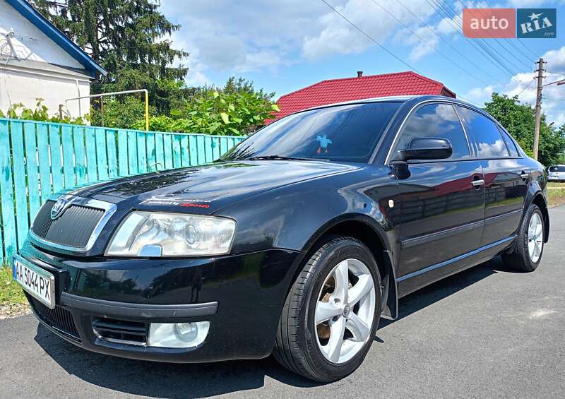 Skoda Superb 2005